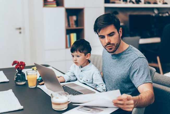 TELEtravail avec son fils